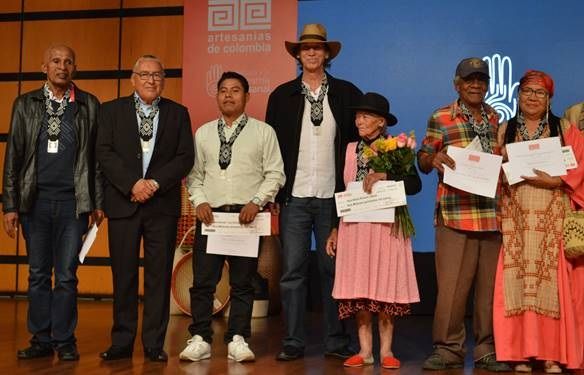 Entrega de Medalla a la Maestría Artesanal en Expoartesanías 2019 Medalla a la Maestria Artesanal - Formula Entretenimiento