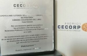 La Cámara Colombiana del Libro, recibe reconocimiento por la iniciativa “Apoyo a mis autores. Solo compro libros originales. No piratería” Premios CECORP - Fórmula Entretenimiento