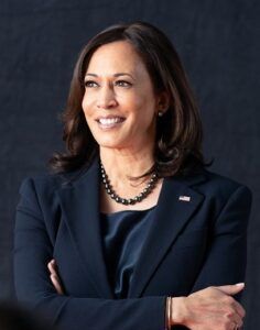 Kamala Harris - Fórmula Entretenimiento