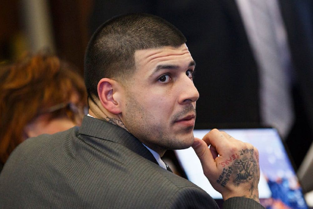 Aaron Hernández Expuesto - Fórmula Entretenimiento
