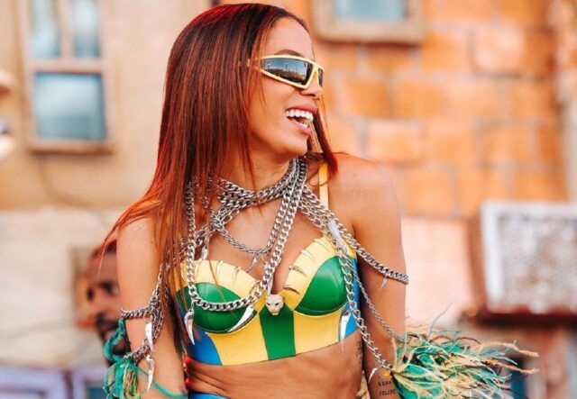 Anitta - Fórmula Entretenimiento Anitta - Fórmula Entretenimiento