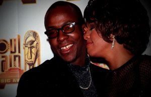 Llega a E&A “La vida de Bobby Brown” La vida de Bobby Brown - Fórmula Entretenimiento