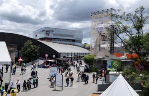 La FILBo 2025 continúa con su vibrante programación parao hoy, viernes 2 de mayo Filbo 2025 - Fórmula Entretenimiento