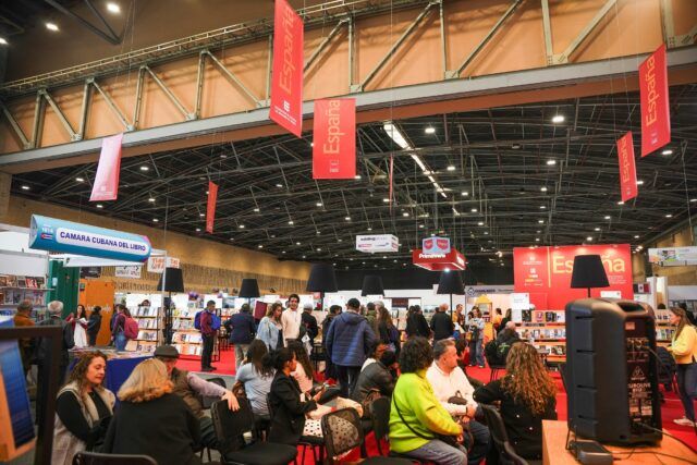 La FILBo 2026 recibió 563.000 visitantes durante 14 días - Fórmula Entretenimiento La FILBo 2026 recibió 563.000 visitantes durante 14 días - Fórmula Entretenimiento